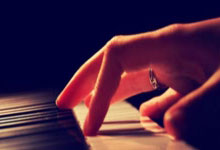 省力杠杆与费力杠杆:手机如何买股票开户-A股重磅！超级巨头突然放大招！长江电力控股股东计划增持不超80亿元